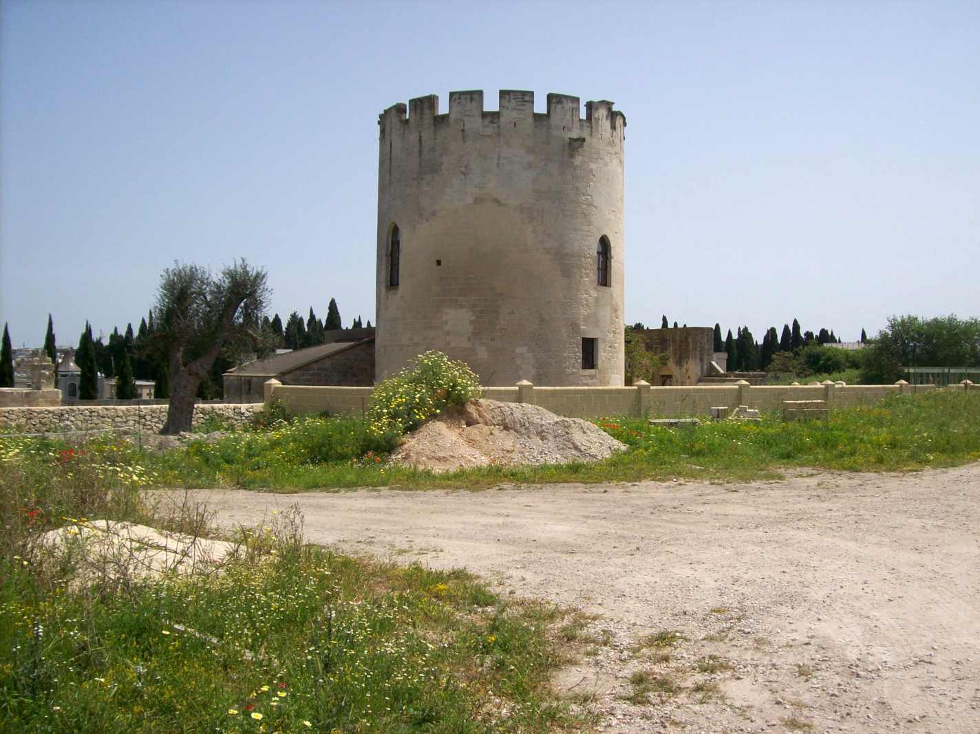 torre-di-belloluogo-area-circostante-1-05-2013