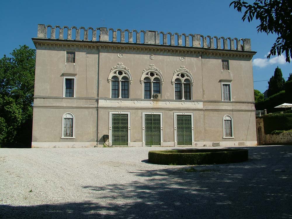 villa-rizzardi-facciata1