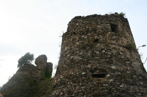 castello-di-bibola-1-500